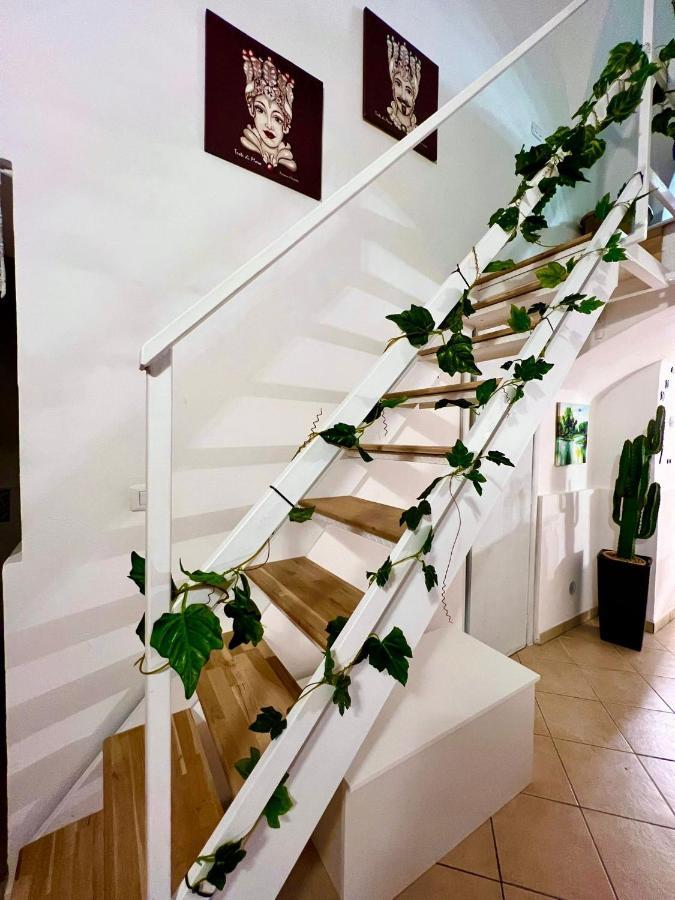 Ursino Holiday Apartment Catania Bagian luar foto