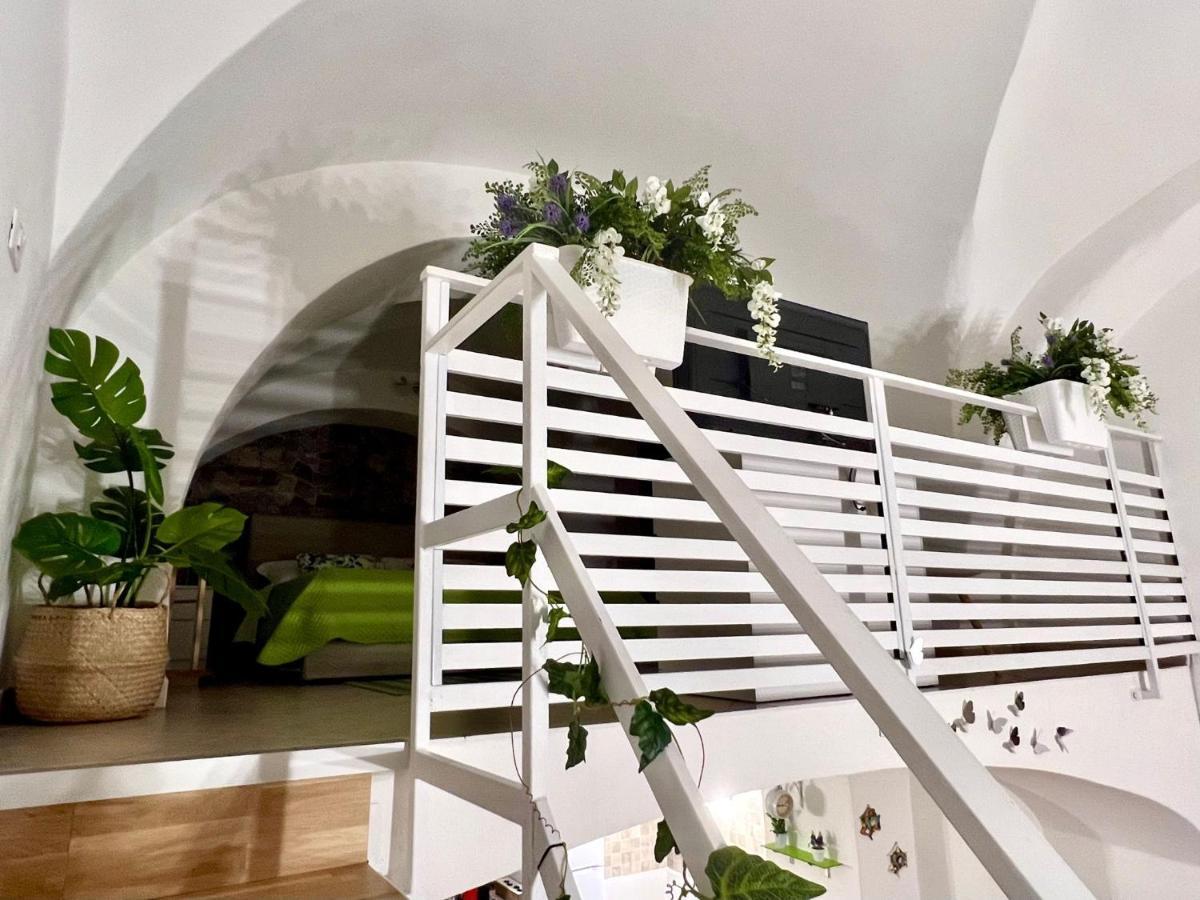 Ursino Holiday Apartment Catania Bagian luar foto