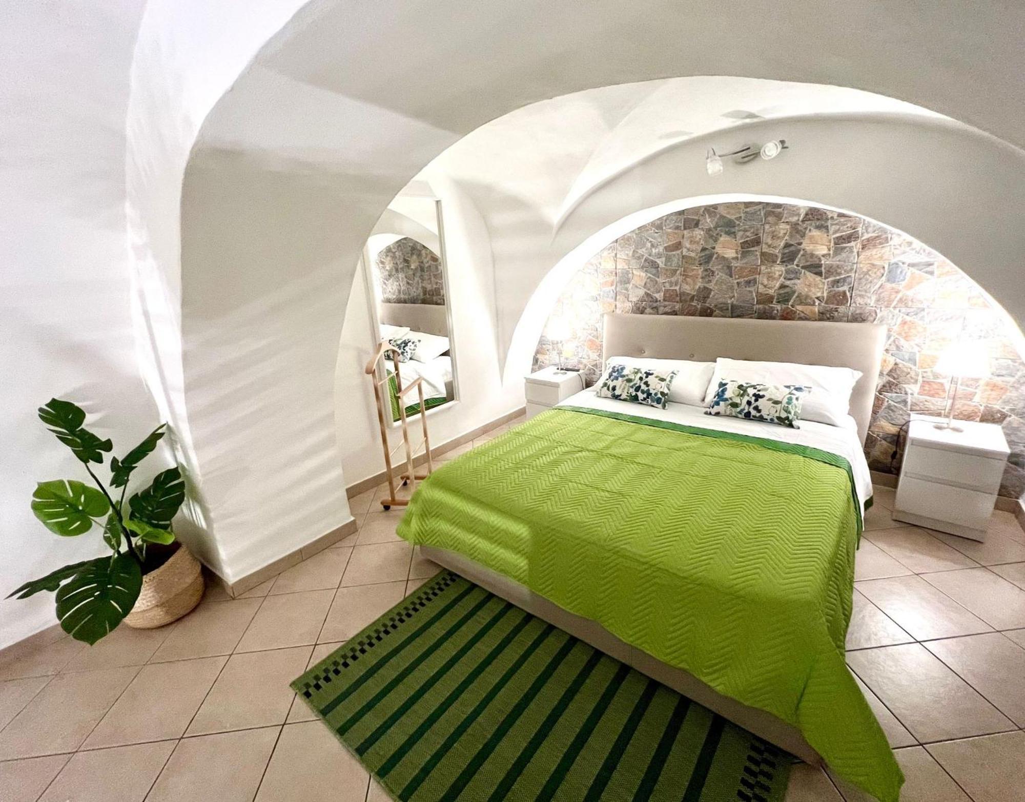 Ursino Holiday Apartment Catania Bagian luar foto